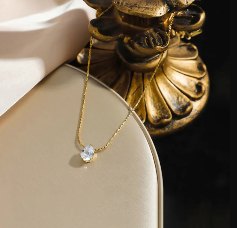 Minimalist Gold Teardrop Crystal Pendant Necklace