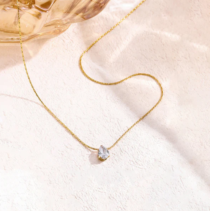 Minimalist Gold Teardrop Crystal Pendant Necklace