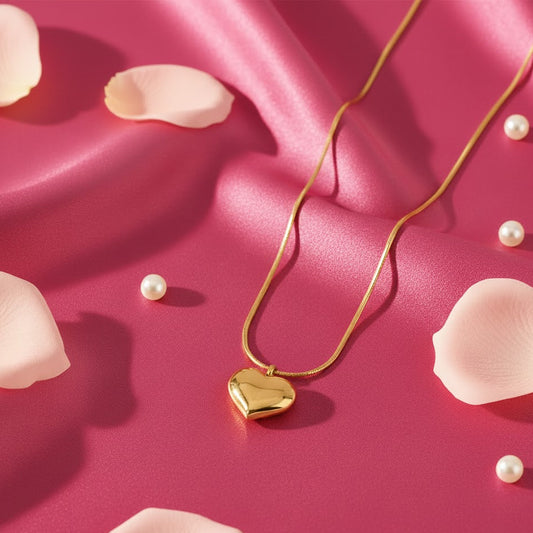 Heart Charm Gold Pendant Necklace – Anti-Tarnish